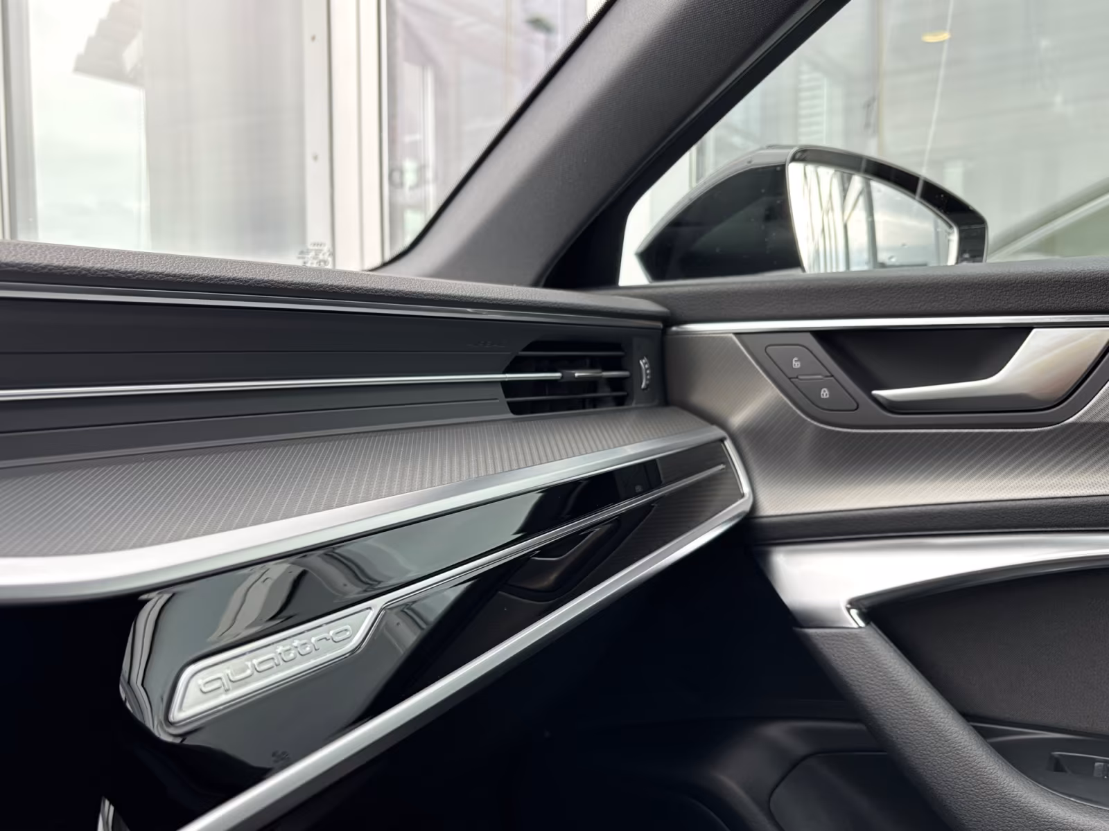 Audi A6 2.0 TFSI Avant Hybride Quattro