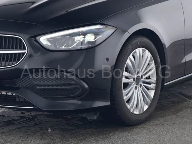 Mercedes-Benz C 180 AVANTGARDE Sedan