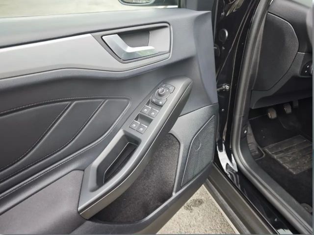 Ford Focus Active Wagon