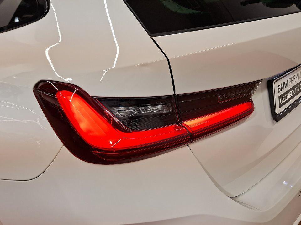 BMW 320 320e Touring