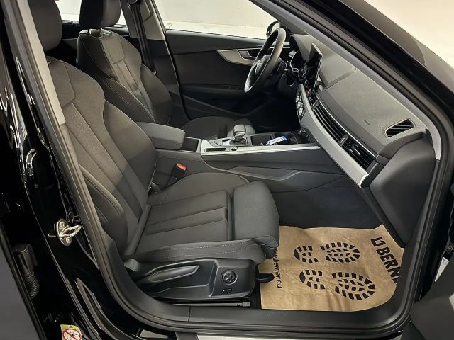 Audi A4 35 TDI Avant S-Tronic