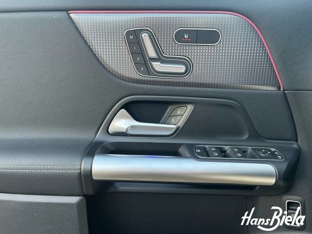 Mercedes-Benz EQA 300 4MATIC AMG Line