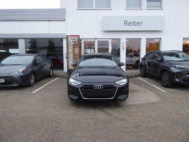 Audi A4 35 TDI Avant S-Tronic