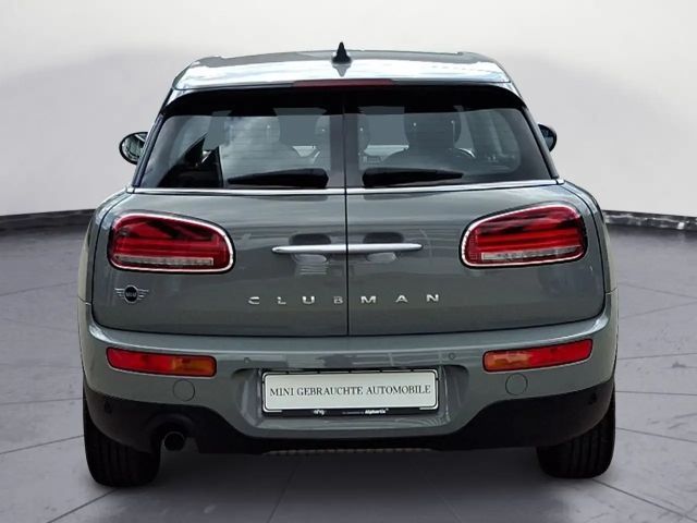 MINI One Clubman Clubman One Essential Trim Klimaaut. PDC ISOFIX