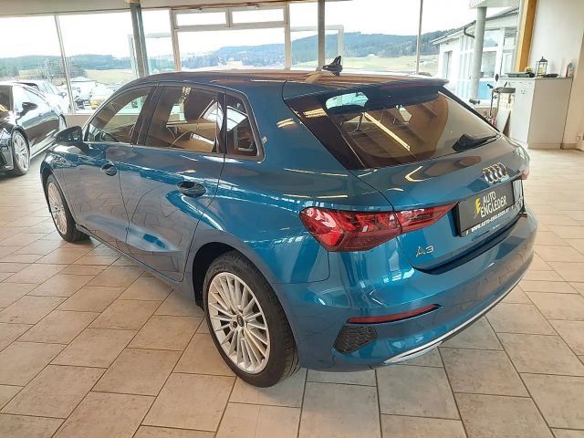 Audi A3 40 TFSI Hybride S-Tronic Sedan