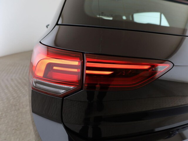 Volkswagen Golf 1.5 eTSI Golf VIII Life