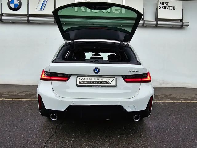 BMW 330 330e M-Sport Touring
