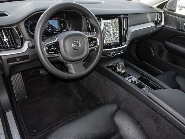 Volvo V60 Cross Country AWD Plus