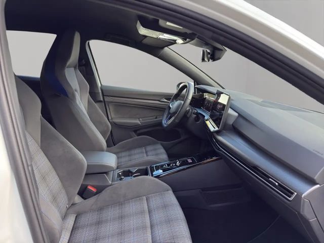Volkswagen Golf DSG GTE eHybrid
