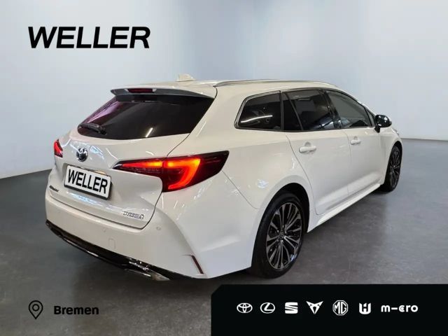 Toyota Corolla Hybride Team D