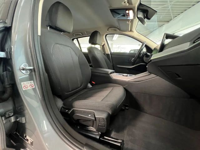 BMW 318 318d Touring