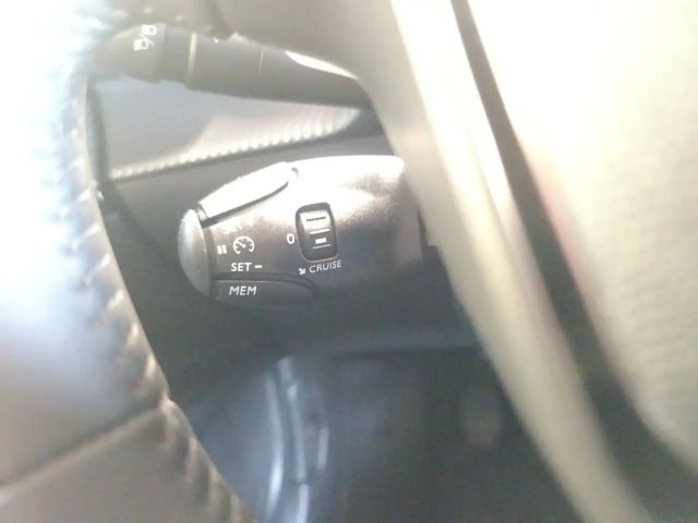 Peugeot 2008 Active Pack PureTech