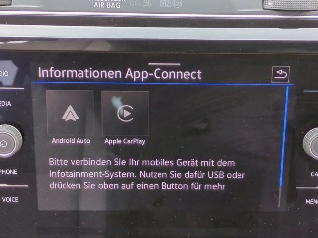 Volkswagen Touran 7-Sitze 1.5TSI*ACC Navi digCock SHZ 2xPDC