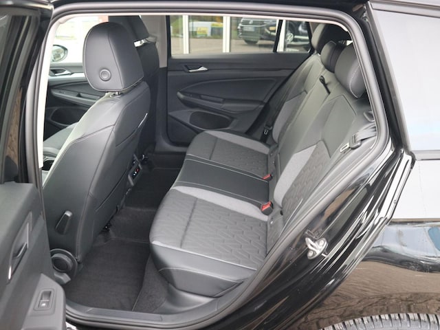 Volkswagen Golf DSG Variant