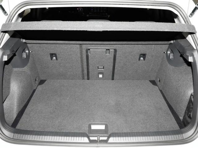 Volkswagen Golf 1.5 TSI