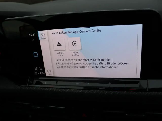 Volkswagen Golf 1.5 eTSI DSG R-Line Variant