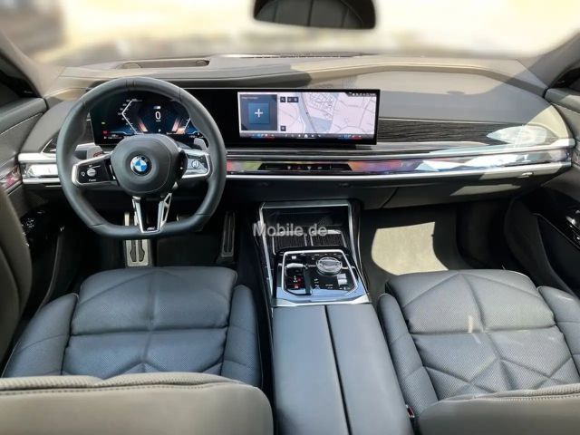 BMW 740 740d M-Sport Sedan xDrive