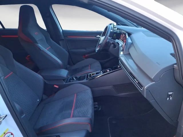 Volkswagen Golf 2.0 TSI DSG GTI