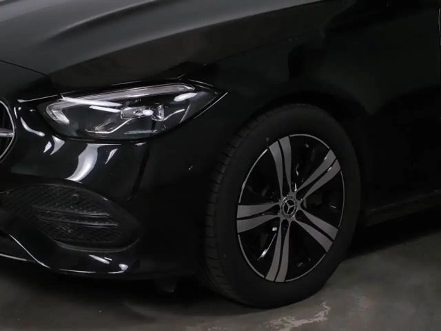 Mercedes-Benz C 200 4MATIC AVANTGARDE Sedan