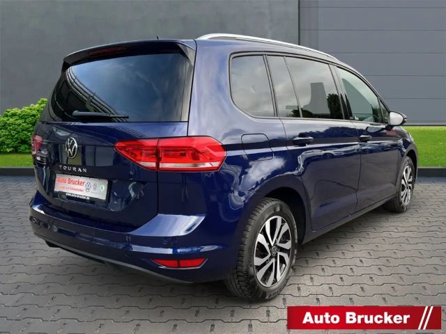 Volkswagen Touran 1.5 TSI DSG