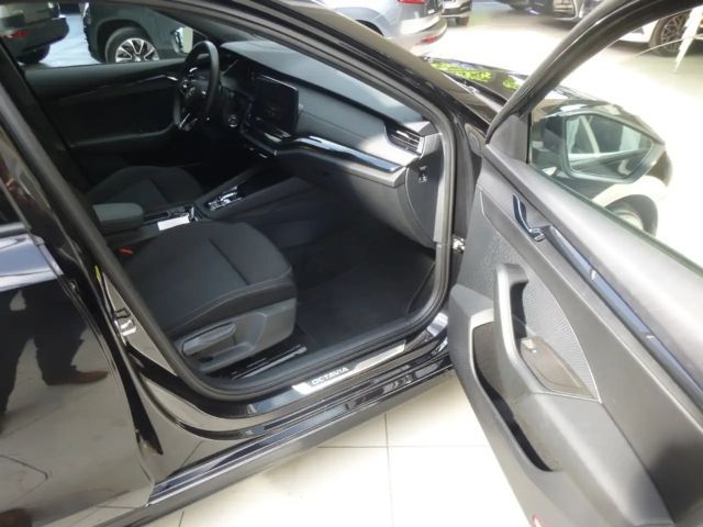 Skoda Octavia 2.0 TDI Combi Sportline