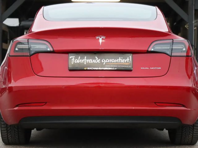 Tesla Model 3 AWD Long Range