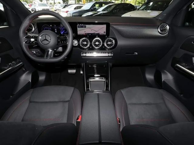 Mercedes-Benz EQA 250 AMG Line