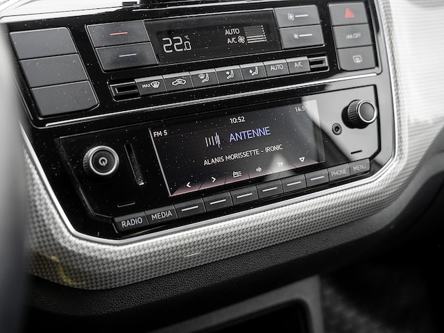 Volkswagen e-up! Plus Style