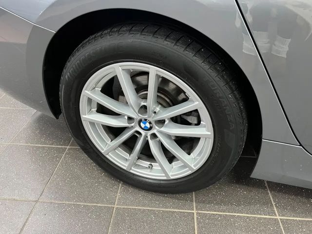 BMW 320 320d Touring xDrive
