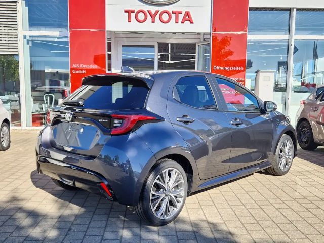 Toyota Yaris Hatchback Hybride Style