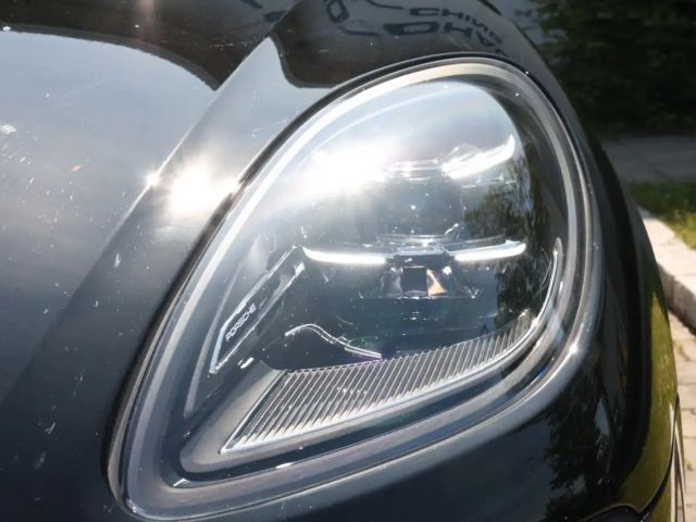 Porsche Macan Lederpaket*18 Wege*PDLS+*Kamera*20"Spyder
