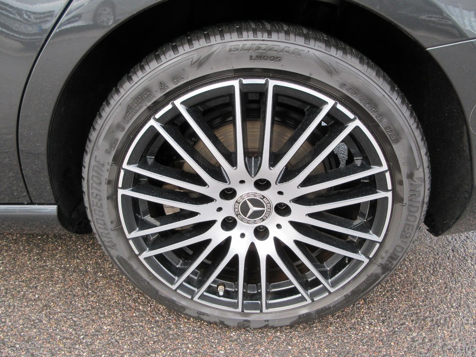 Mercedes-Benz C 200 AVANTGARDE Estate