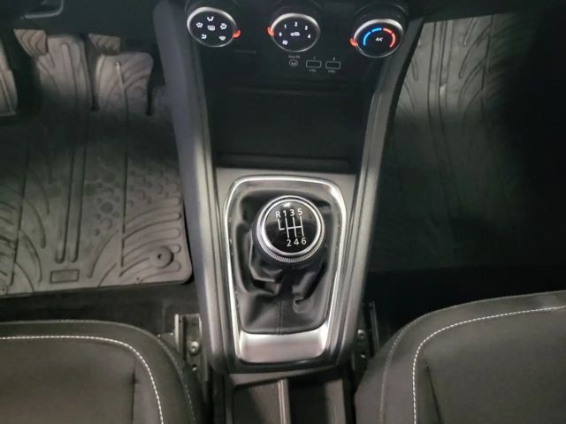 Renault Captur NAV LED KAMERA TEMPOMAT APPLE/ANDROID ALU PDC vo+h