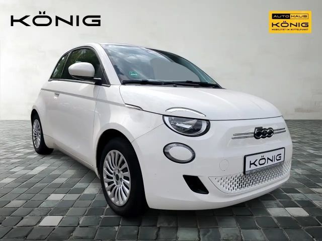 Fiat 500e *CarPlay*Android Auto*Klima*Radio*Allwetter