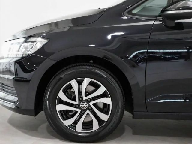 Volkswagen Touran 1.5 TSI DSG