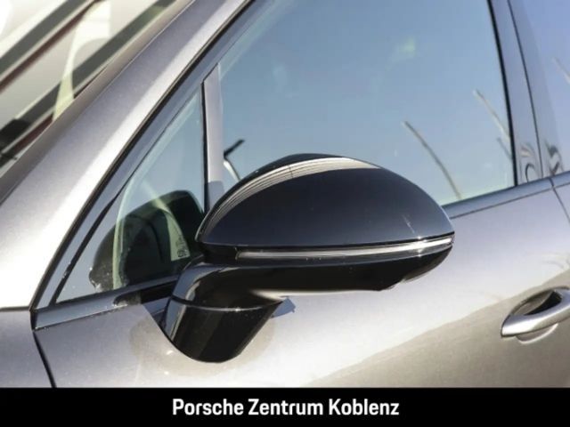 Porsche Cayenne Black Edition E-Hybrid