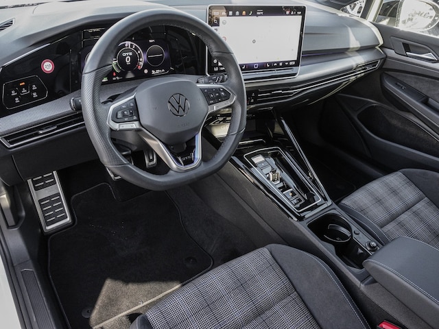 Volkswagen Golf 1.5 eTSI DSG eHybrid