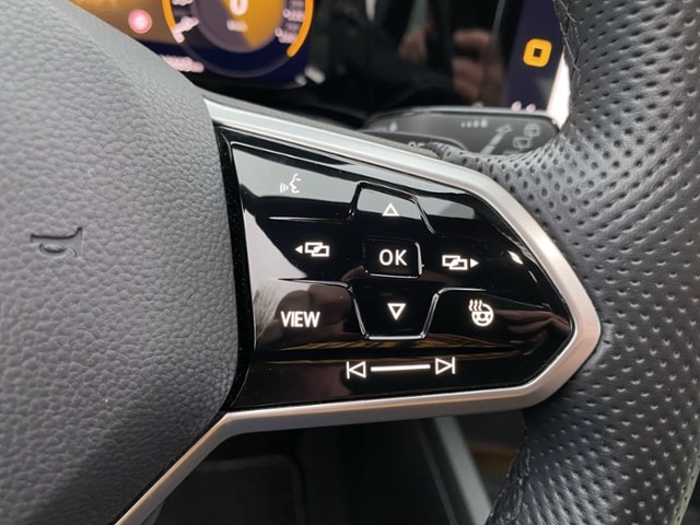 Volkswagen Golf 2.0 TSI DSG Golf VIII