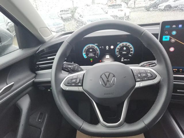 Volkswagen Passat 2.0 TDI Elegance Elegance