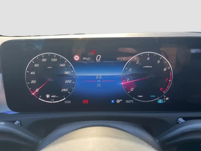 Mercedes-Benz CLA 200 AMG Line Shooting Brake