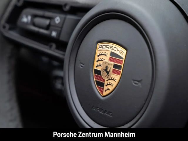 Porsche 992 4 Cabrio Carrera GTS