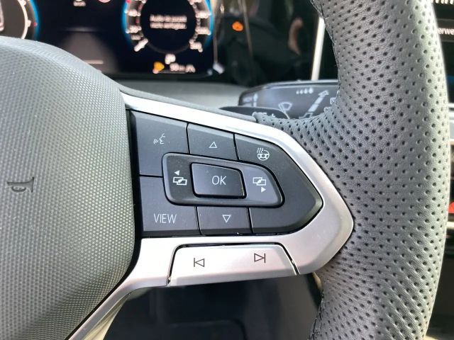 Volkswagen Golf DSG Sport Variant