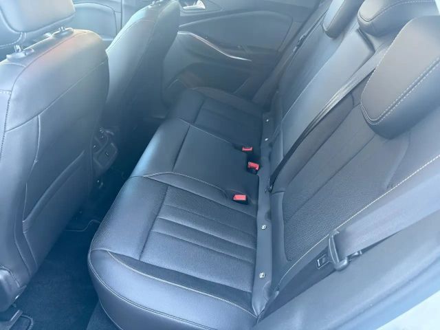 Opel Grandland X Hybrid Ultimate