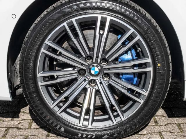 BMW 330 330e M-Sport Touring