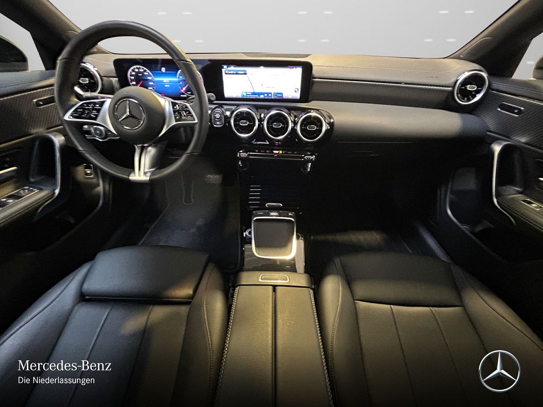 Mercedes-Benz CLA 180 Shooting Brake