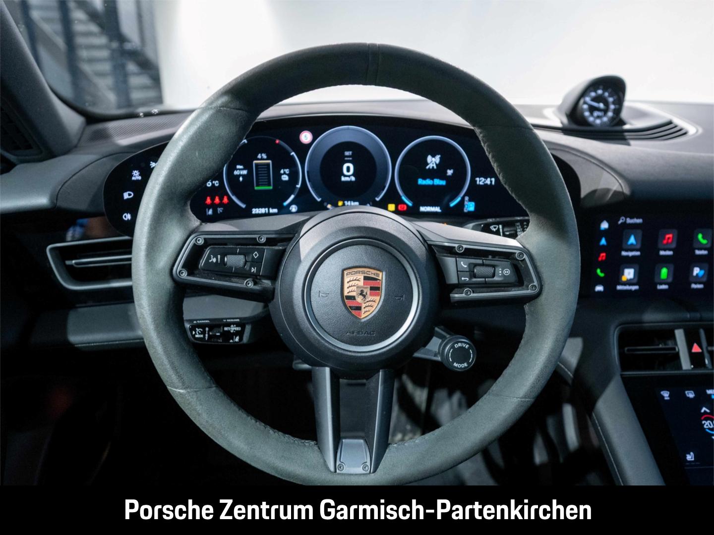 Porsche Taycan Sport Turismo