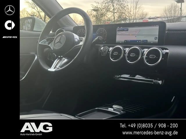 Mercedes-Benz A 180 Progressive