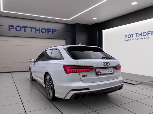 Audi S6 Avant Quattro