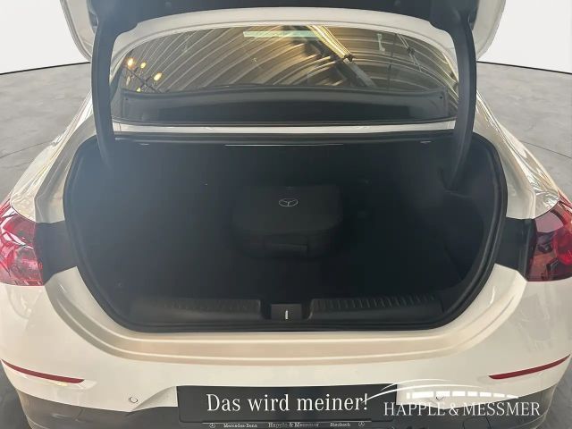 Mercedes-Benz CLA 350 4MATIC AMG Line