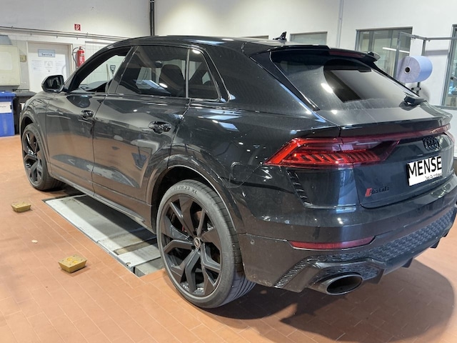 Audi RS Q8 Quattro